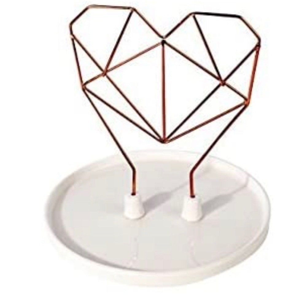 IMM Living Coxet Wire Heart Ceramic Jewelry Holder - Picture 1 of 11
